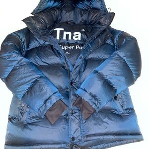 TNA super puff - Navy - Medium *authentic*
